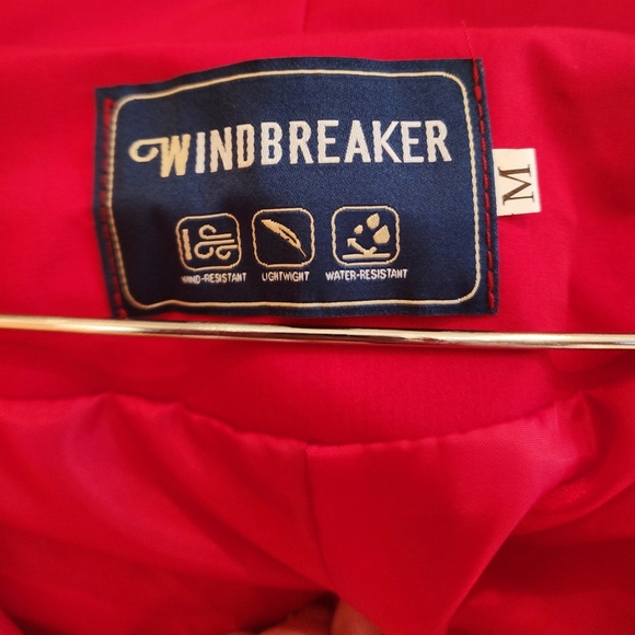 Windbreaker Red Raincoat / Wind Protectant Jacket with Black Buttons NWT Sz M - Picture 5 of 11